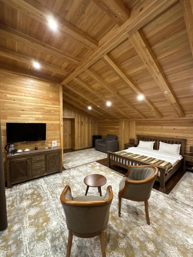 Le Chalet Mont And Restaurant Chorwoq Exterior foto